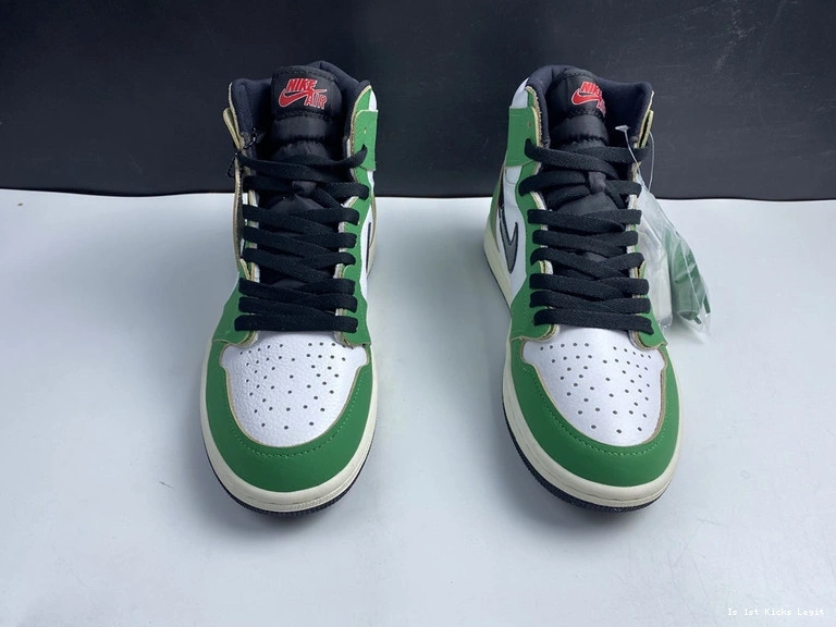 -300 Mid DB4612  Jordan 1 Air 0411